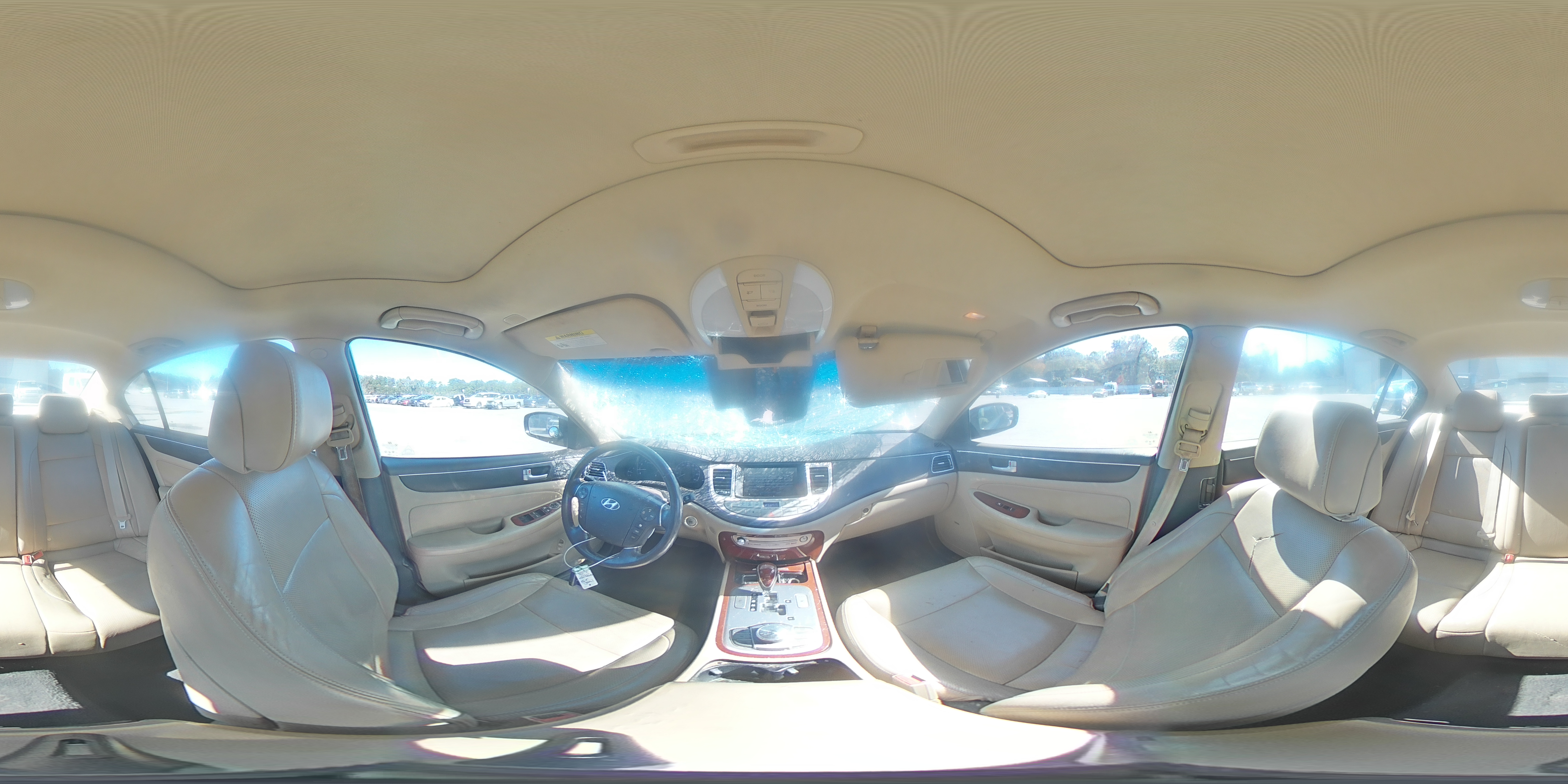 2012 Hyundai Genesis 3.8L VIN: KMHGC4DD5CU198481 Lot: 92412955