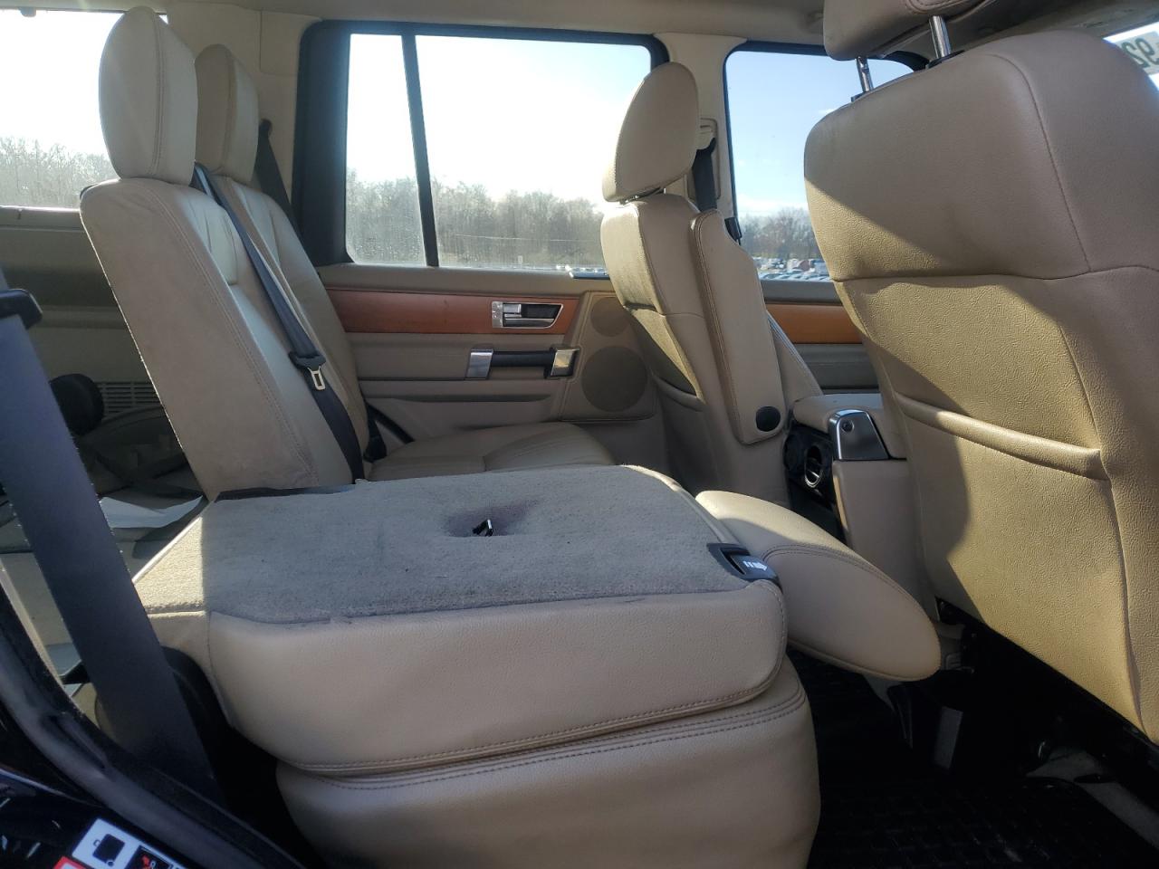 2011 Land Rover Lr4 Hse VIN: SALAG2D48BA570472 Lot: 92730285