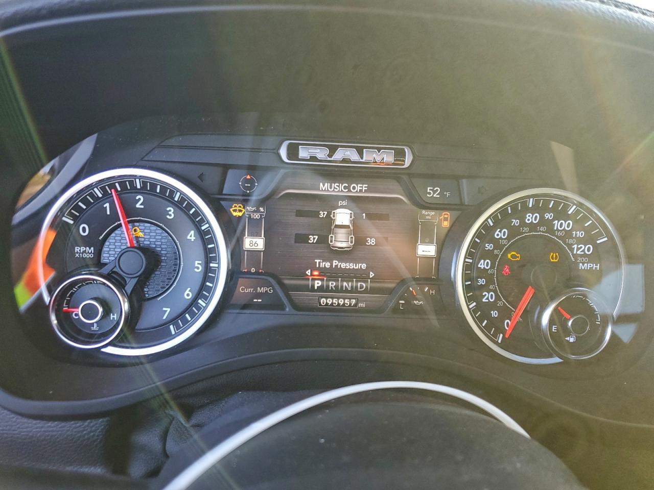 2019 Ram 1500 Laramie VIN: 1C6SRFJT0KN715349 Lot: 93941355