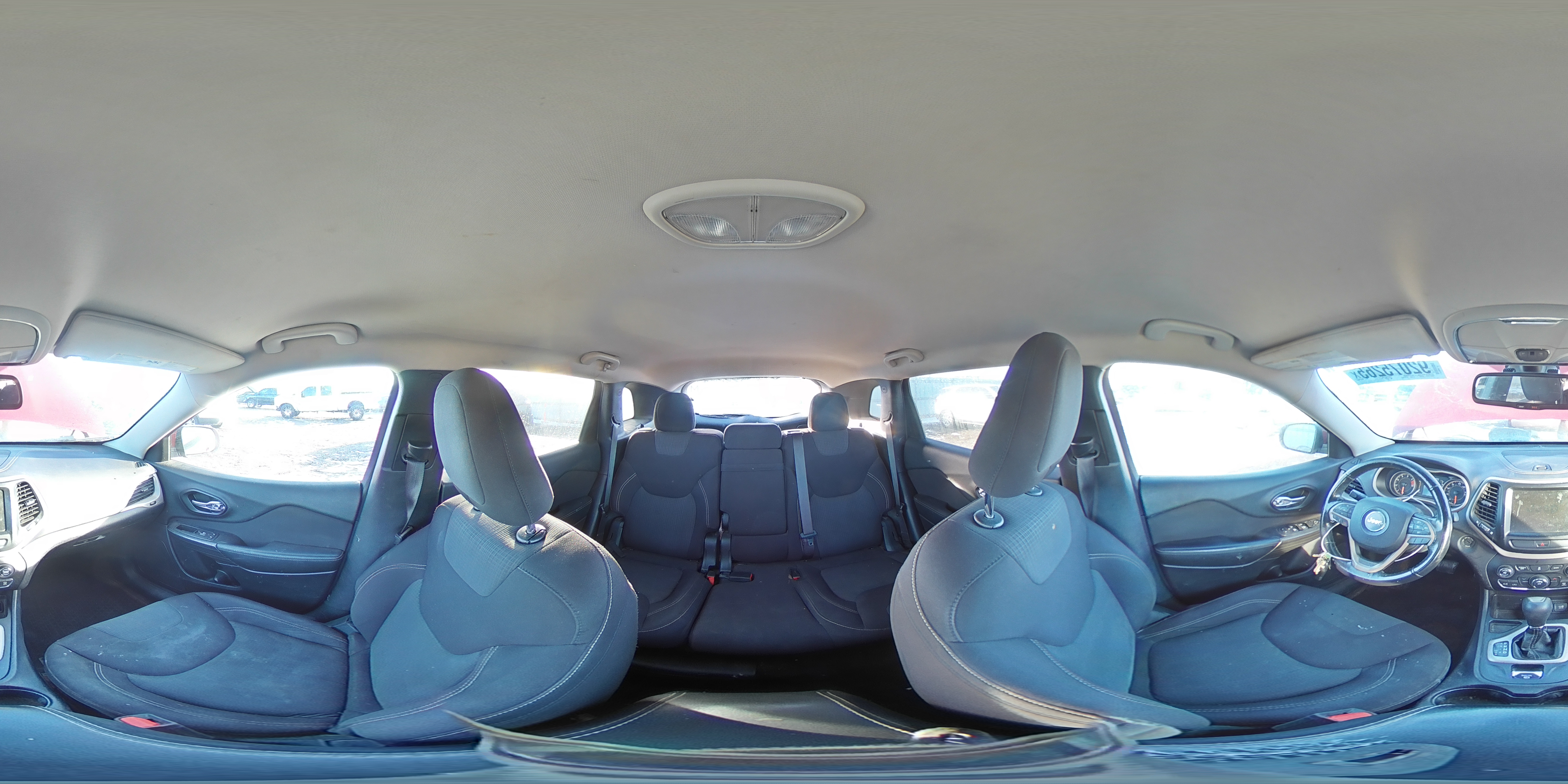 2017 Jeep Cherokee Latitude VIN: 1C4PJLCB2HW549265 Lot: 92075265