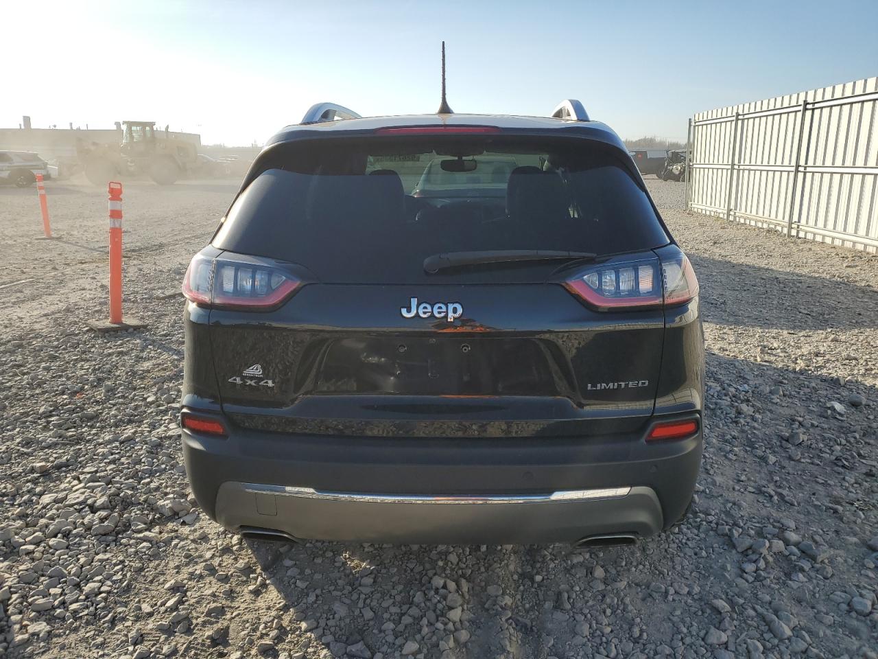 2019 Jeep Cherokee Limited VIN: 1C4PJMDN8KD208079 Lot: 92671335