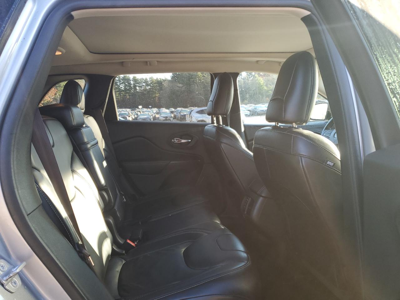 2014 Jeep Cherokee Limited VIN: 1C4PJMDS2EW180665 Lot: 92202725