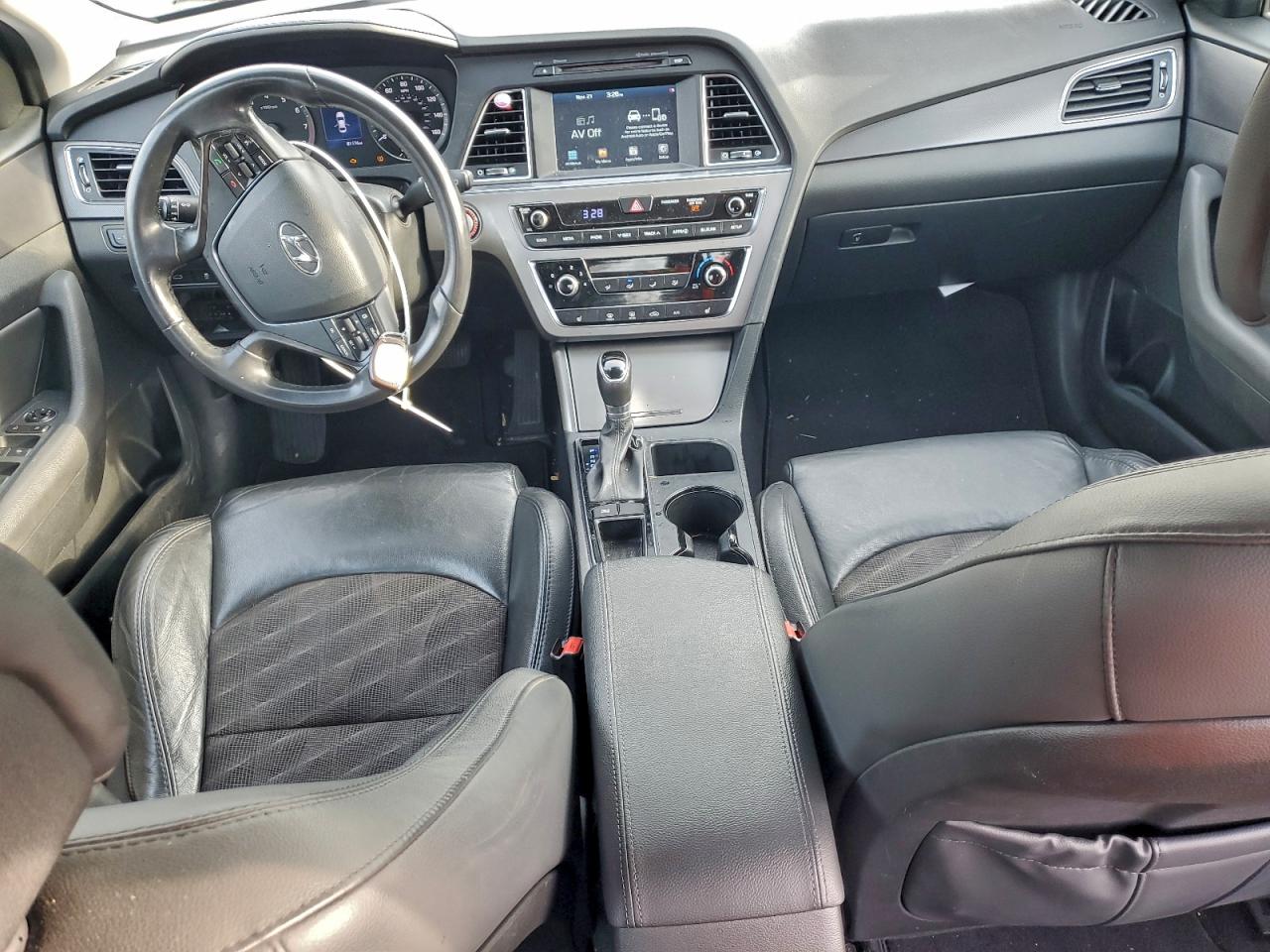 2017 Hyundai Sonata Sport VIN: 5NPE34AFXHH526979 Lot: 93953265