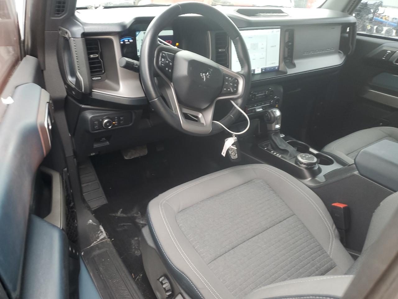 2022 Ford Bronco Base VIN: 1FMDE5AP6NLA86332 Lot: 93087895