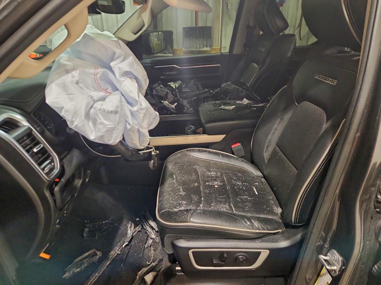 2019 Ram 1500 Laramie VIN: 1C6SRFDT6KN898848 Lot: 93852865