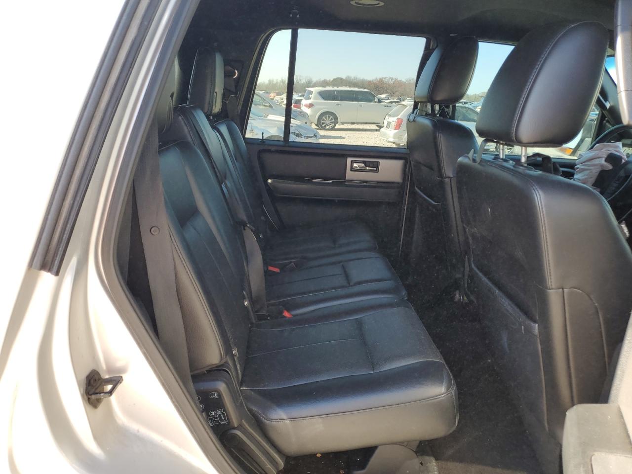 2015 Ford Expedition Xlt VIN: 1FMJU1HTXFEF49936 Lot: 92344965