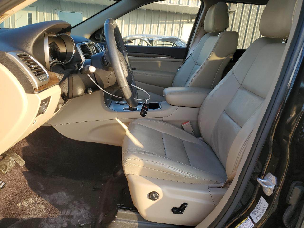 2015 Jeep Grand Cherokee Limited VIN: 1C4RJEBG9FC238688 Lot: 92715325