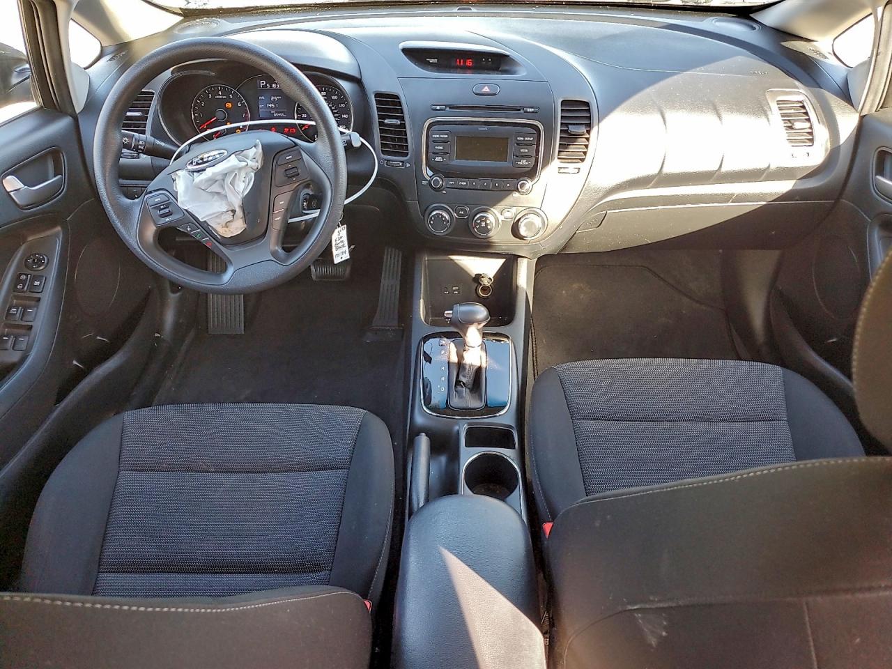 2017 Kia Forte Lx VIN: 3KPFK4A78HE110448 Lot: 94157435