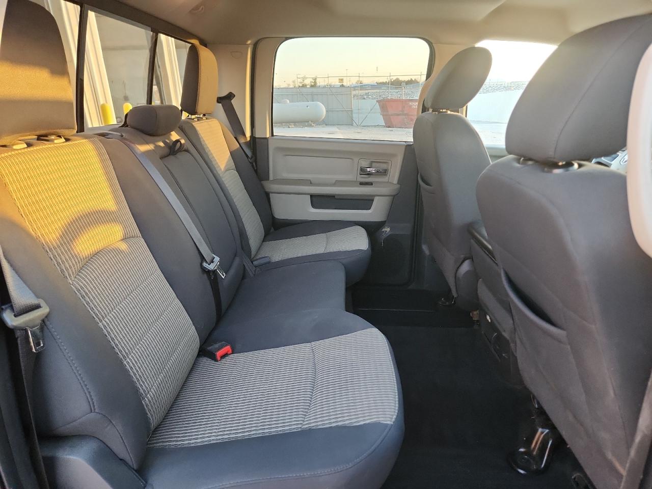 2011 Dodge Ram 1500 VIN: 1D7RV1CT3BS572889 Lot: 92643615