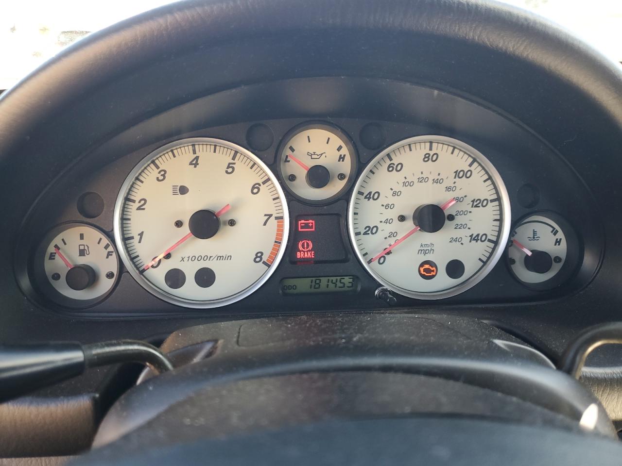 2004 Mazda Mx-5 Miata Base VIN: JM1NB353740400440 Lot: 90716375