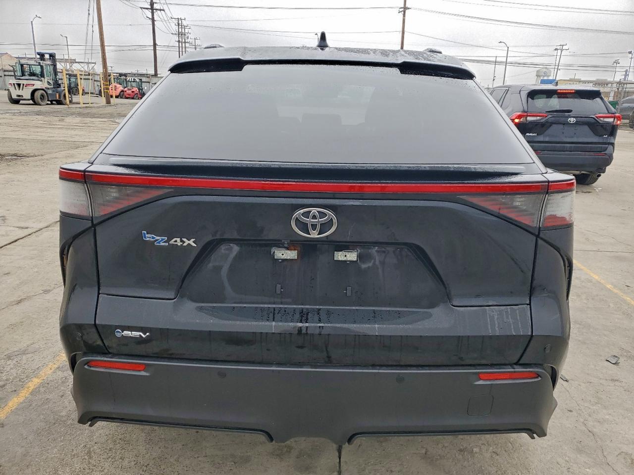 2025 Toyota Bz4X Xle VIN: JTMAAAAA6SA068606 Lot: 94347315