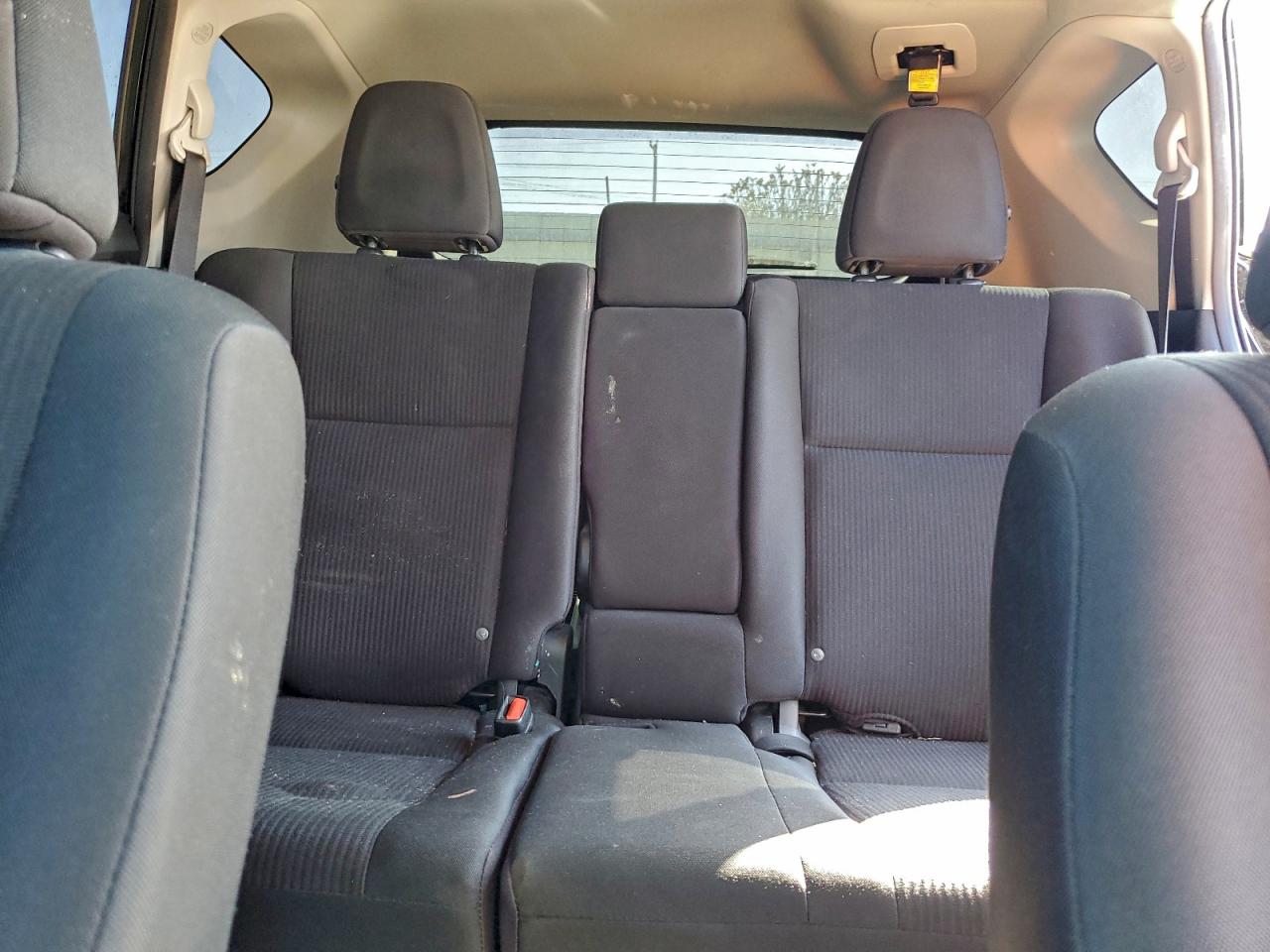 2018 Toyota Rav4 Le VIN: 2T3ZFREV3JW429029 Lot: 92252375