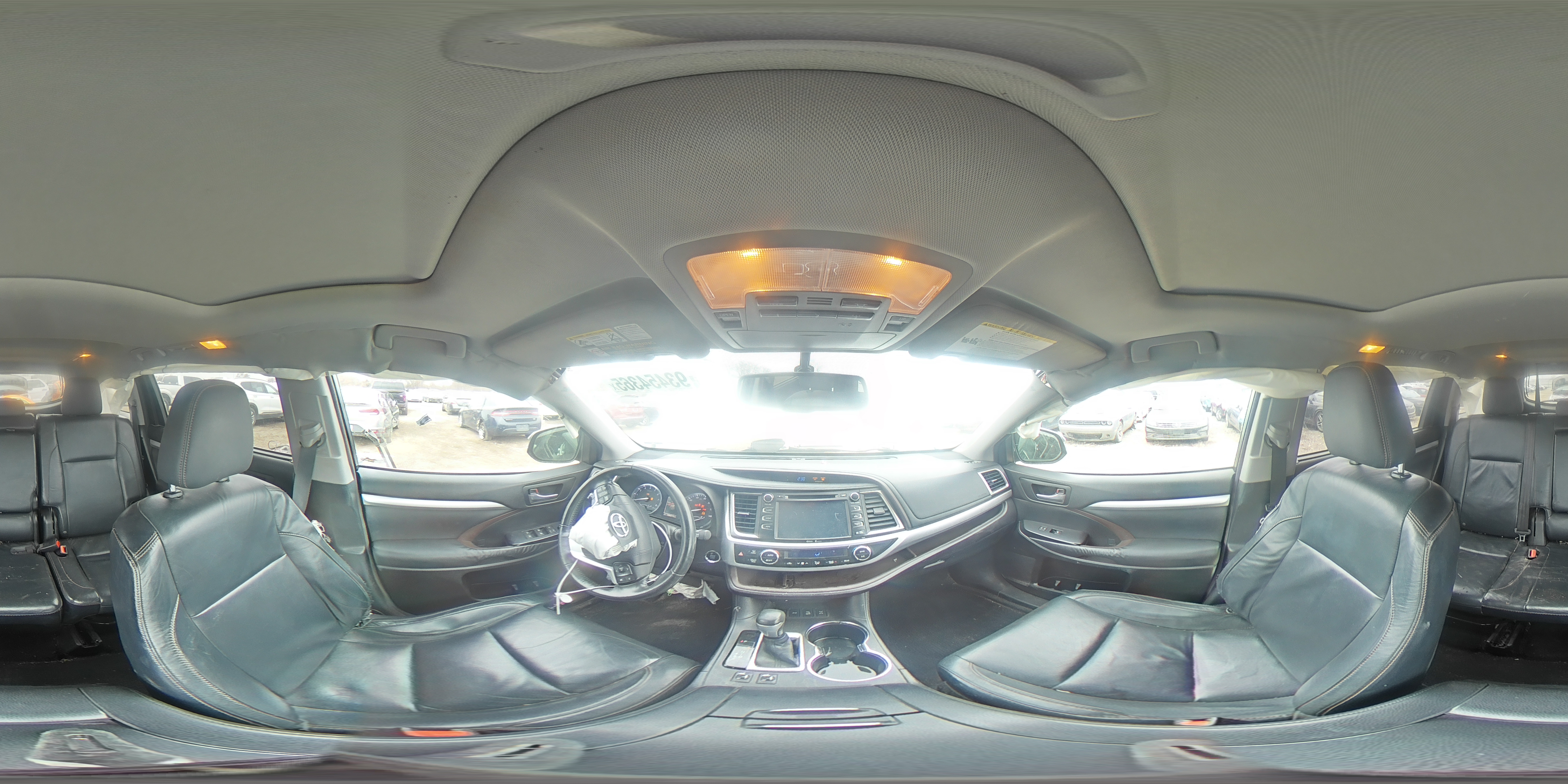 2015 Toyota Highlander Xle VIN: 5TDJKRFH8FS178597 Lot: 93454365