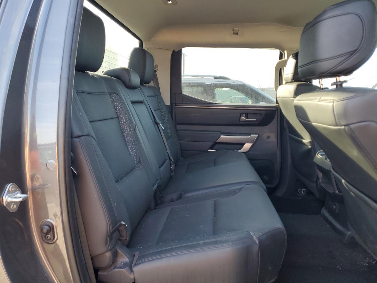 2022 Toyota Tundra Crewmax Sr VIN: 5TFLA5DB0NX024056 Lot: 91568245