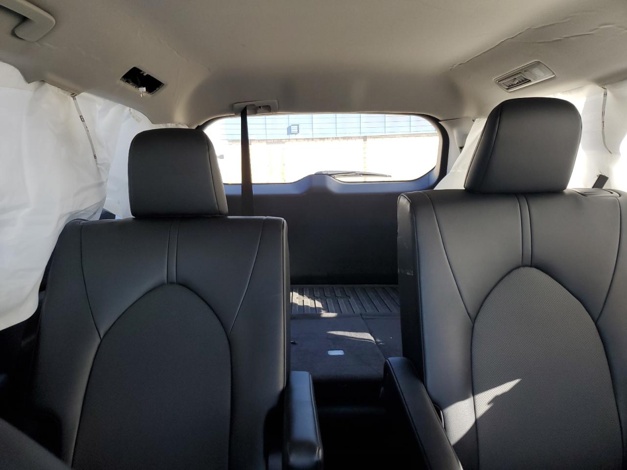 2024 Toyota Grand Highlander Xle VIN: 5TDAAAB50RS014653 Lot: 93714005