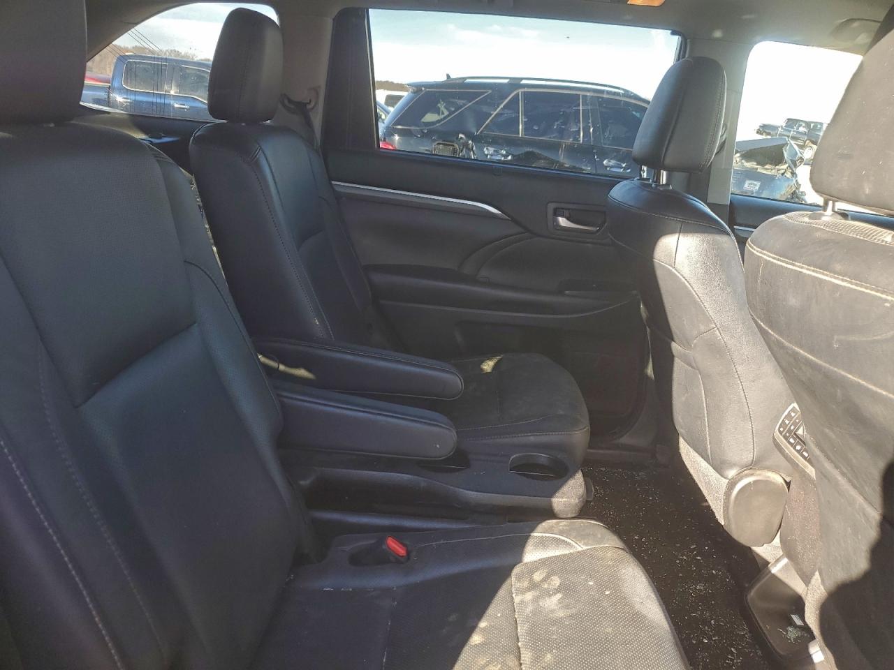 2019 Toyota Highlander Limited VIN: 5TDDZRFH2KS955214 Lot: 94410315