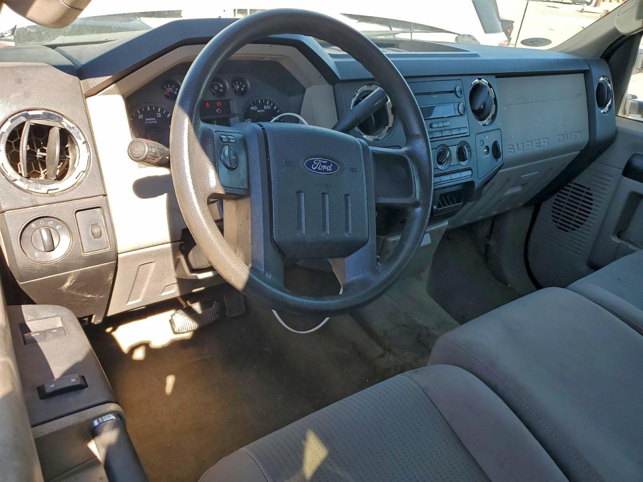 2008 Ford F250 Super Duty VIN: 1FTSX21RX8EC42984 Lot: 90072325