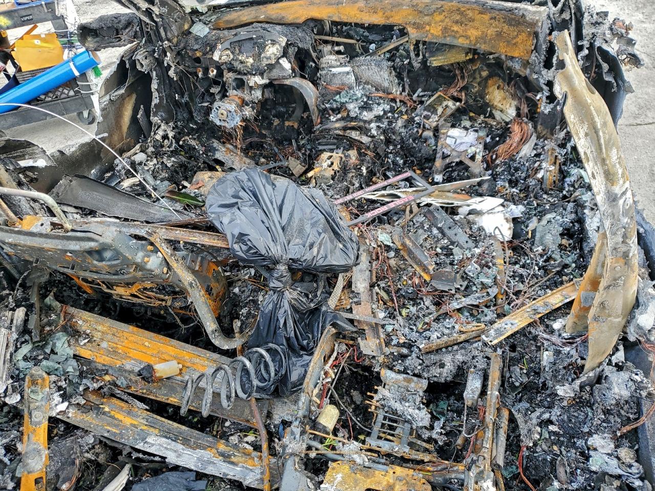 2004 Audi A8 L Quattro VIN: WAUML44E24N010881 Lot: 93880685