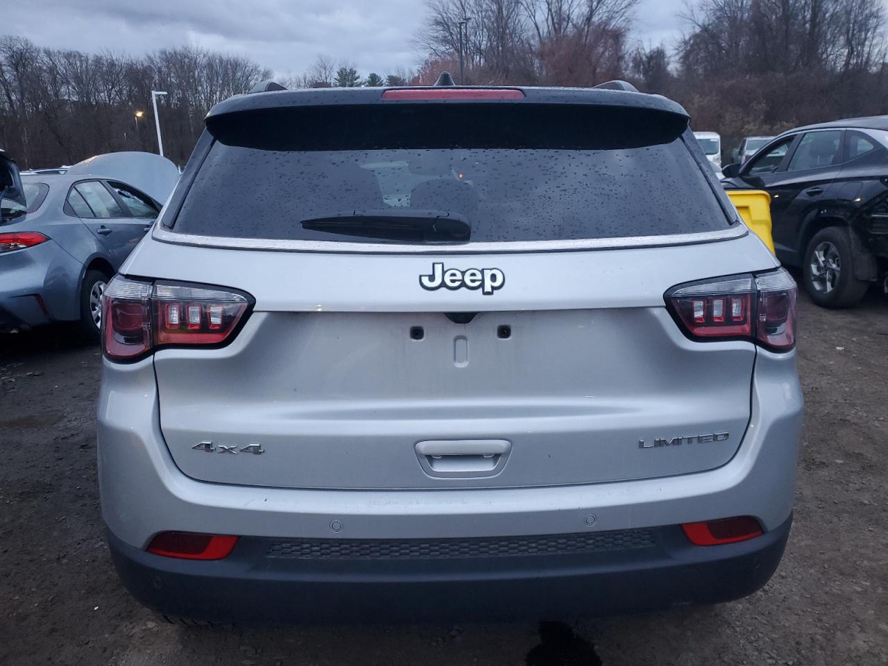 2025 Jeep Compass Limited VIN: 3C4NJDCNXST518169 Lot: 92853425