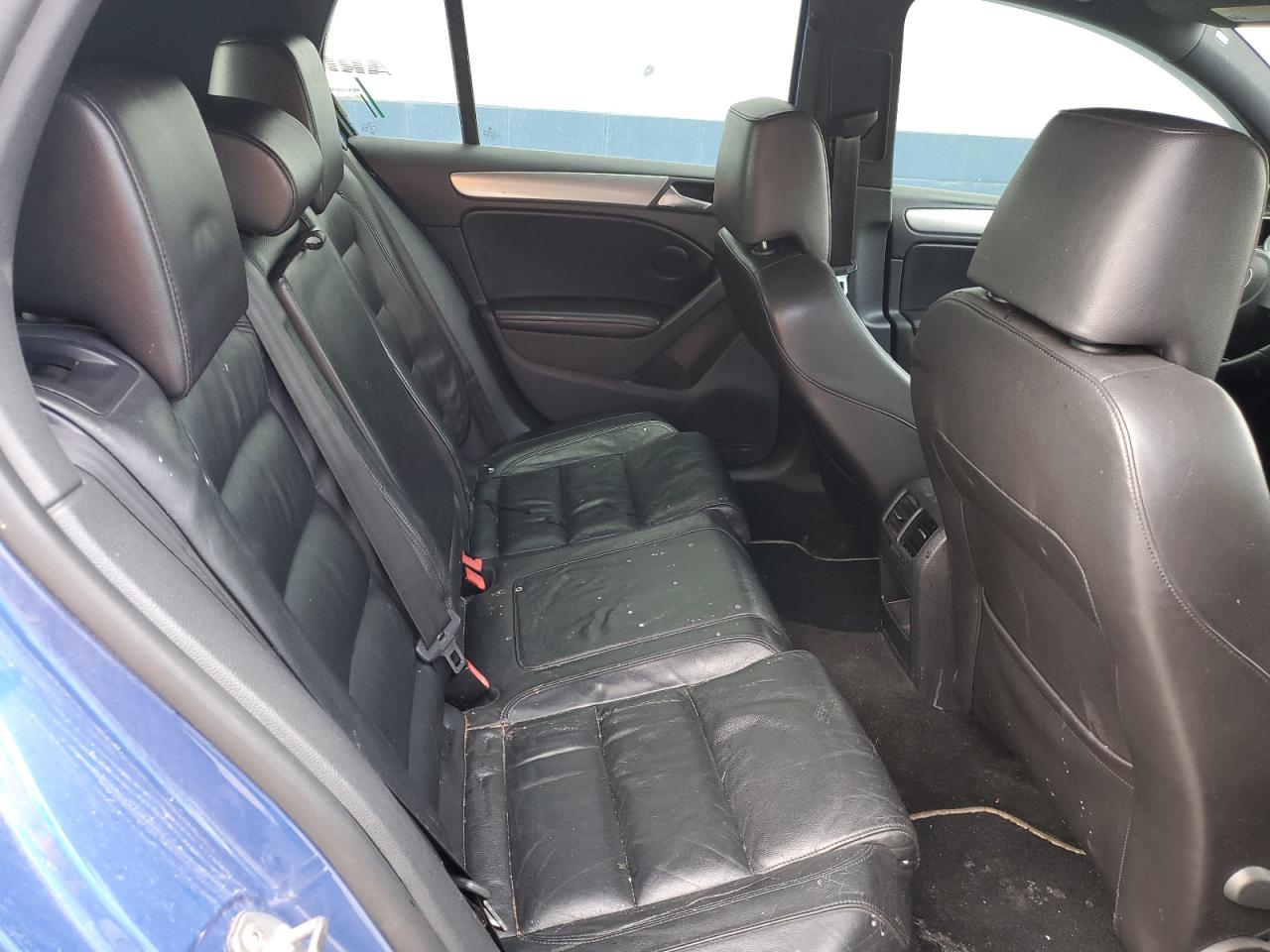 2013 Volkswagen Golf R VIN: WVWPF7AJ0DW077712 Lot: 91655365