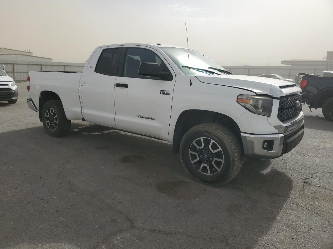 2018 Toyota Tundra Double Cab Sr VIN: 5TFUY5F10JX770053 Lot: 92458835