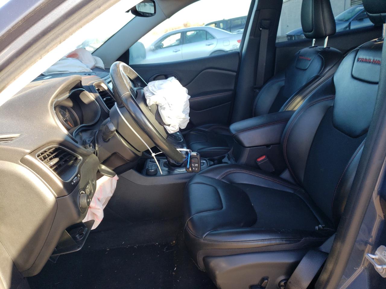 2019 Jeep Cherokee Trailhawk VIN: 1C4PJMBX5KD484305 Lot: 92538185