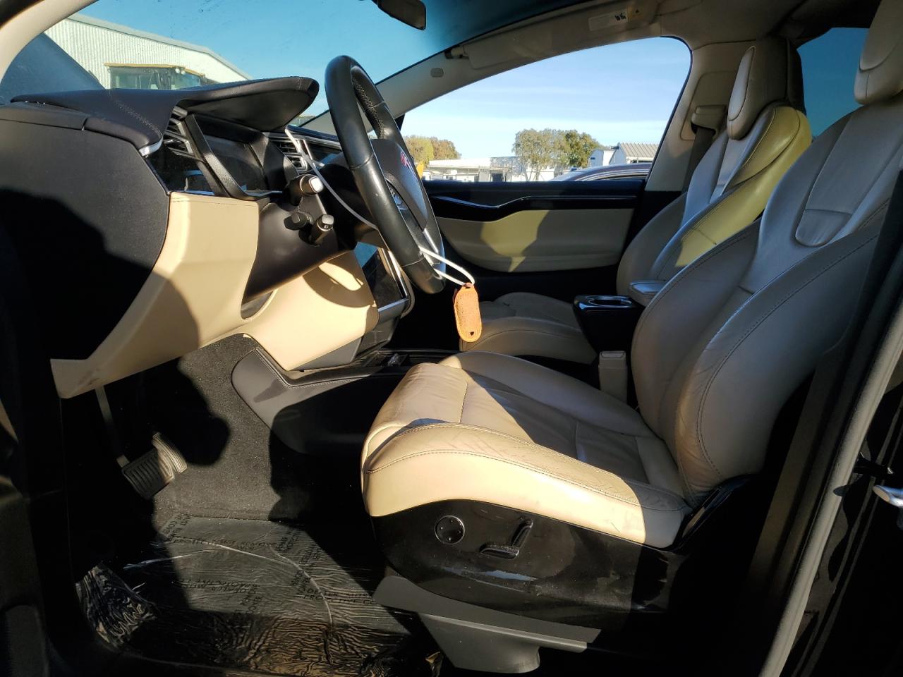 2016 Tesla Model X VIN: 5YJXCBE28GF023694 Lot: 91293375