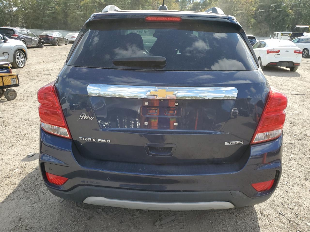 2018 Chevrolet Trax Premier VIN: 3GNCJRSB0JL302655 Lot: 91285065