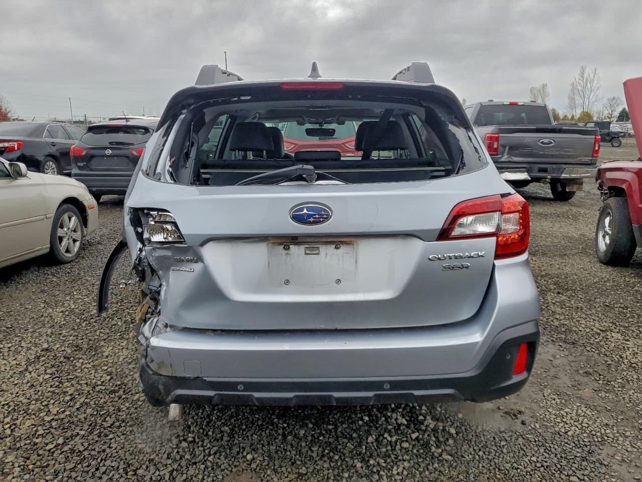 2018 Subaru Outback 3.6R Limited VIN: 4S4BSENC3J3259239 Lot: 93211385