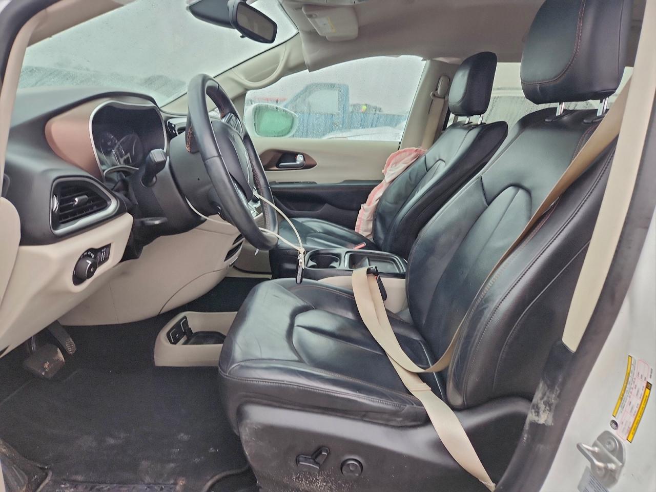 2017 Chrysler Pacifica Touring L VIN: 2C4RC1BG7HR510233 Lot: 94293595