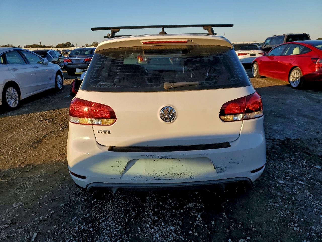 2010 Volkswagen Gti VIN: WVWED7AJ3AW079351 Lot: 94116525