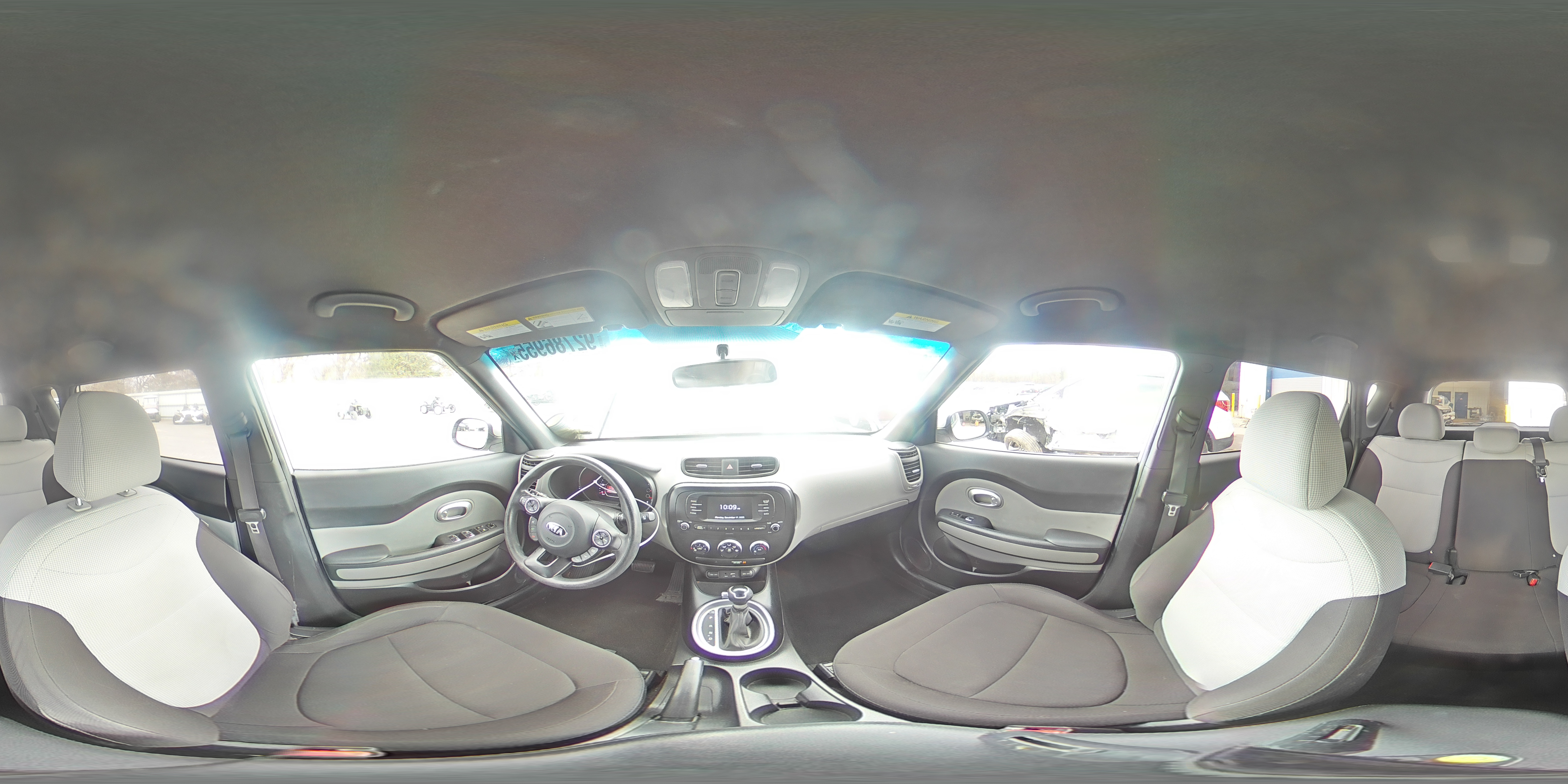 2018 Kia Soul VIN: KNDJN2A22J7566624 Lot: 92786955