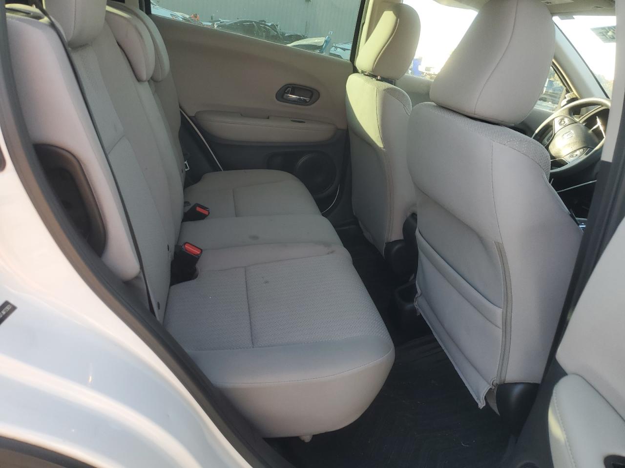 2018 Honda Hr-V Lx VIN: 3CZRU5H37JM723831 Lot: 91591725