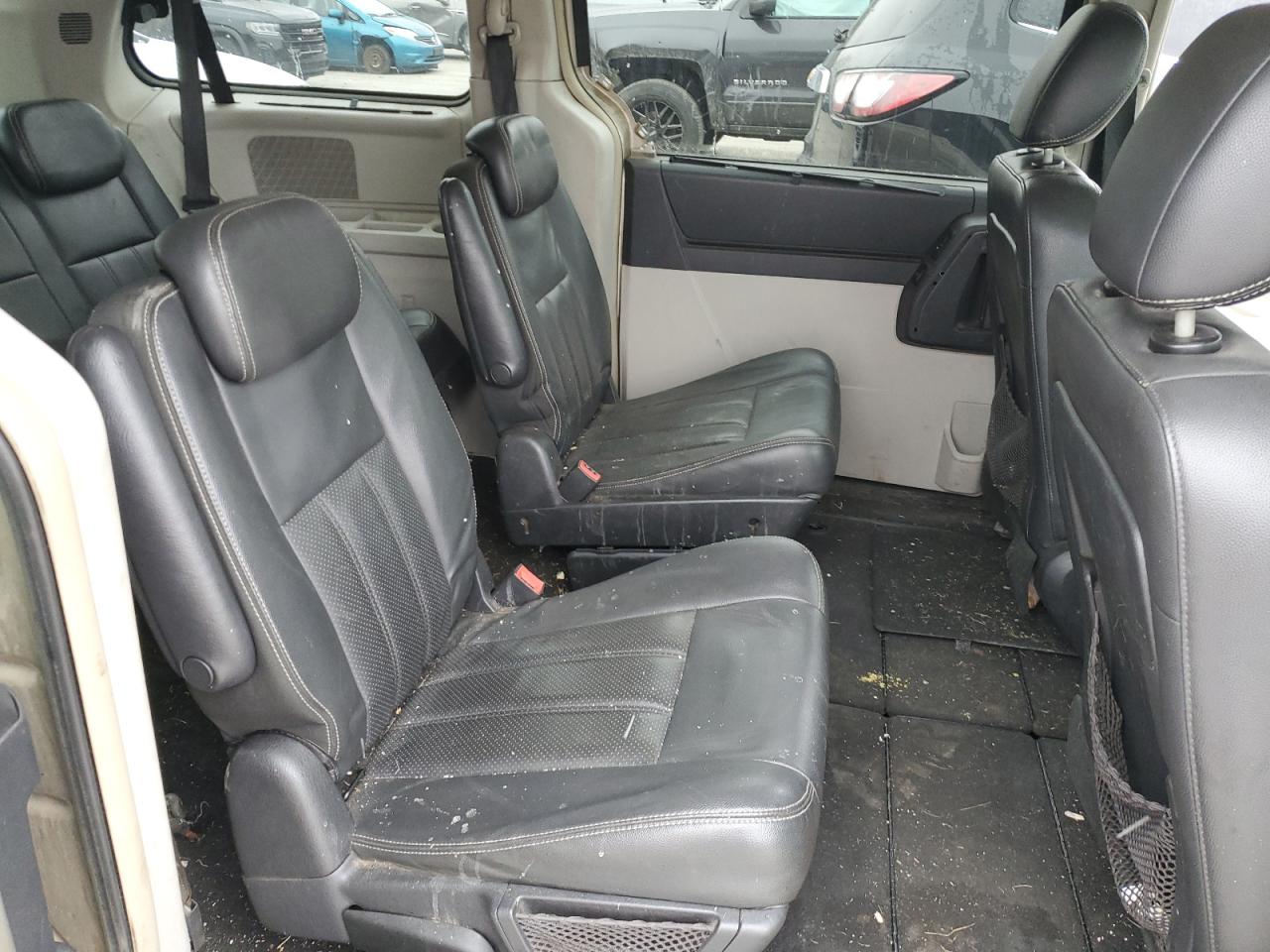 2009 Chrysler Town & Country Touring VIN: 2A8HR54XX9R655176 Lot: 93286425