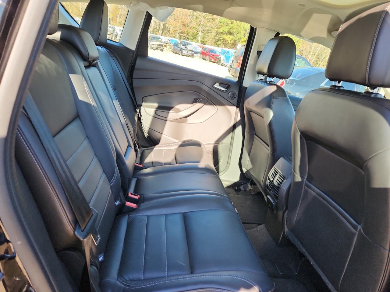 2016 Ford C-Max Sel VIN: 1FADP5BU3GL107259 Lot: 92803585