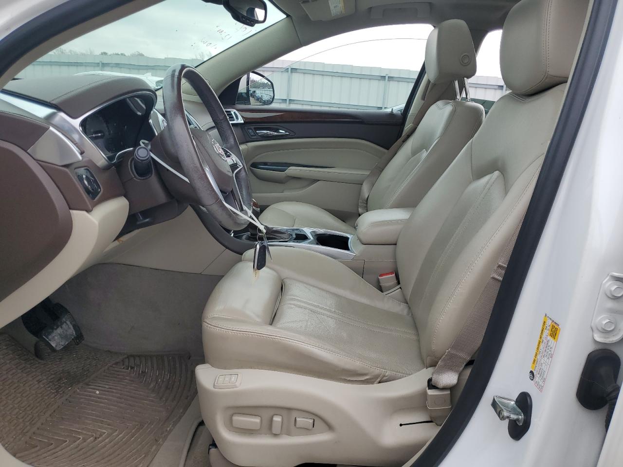 2015 Cadillac Srx Luxury Collection VIN: 3GYFNEE38FS608209 Lot: 93003715