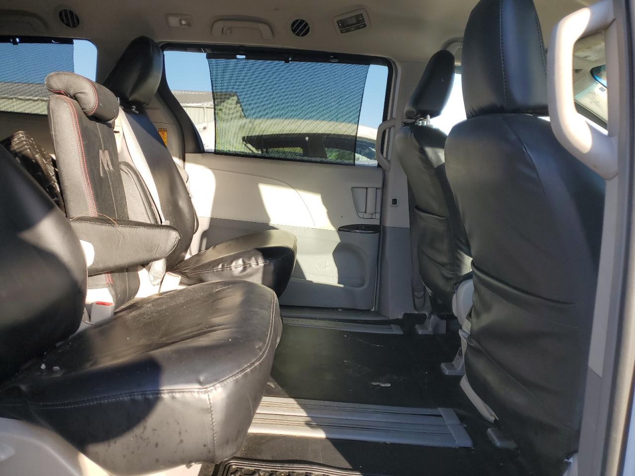 2014 Toyota Sienna Le VIN: 5TDKK3DC4ES483795 Lot: 85823965