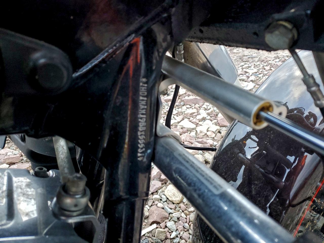 2011 Harley-Davidson Flhtcutg VIN: 1HD1MAM19BB855531 Lot: 93476075