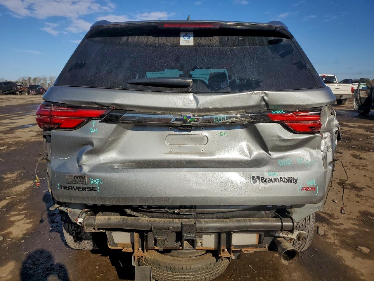 2023 Chevrolet Traverse Rs VIN: 1GNERJKWXPJ190260 Lot: 87445905