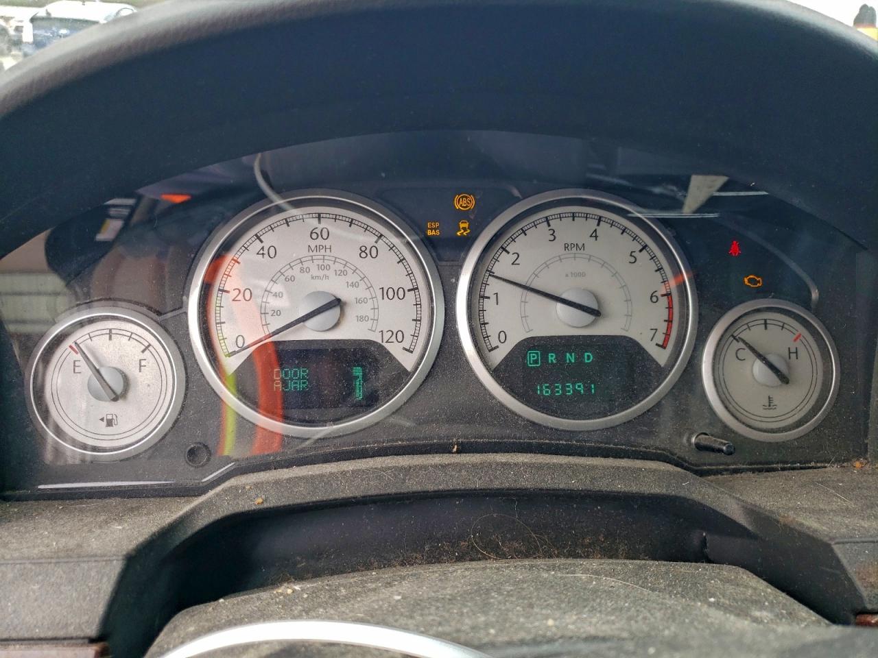 2011 Chrysler Town & Country Touring Plus VIN: 2A4RR8D16AR423939 Lot: 94296485