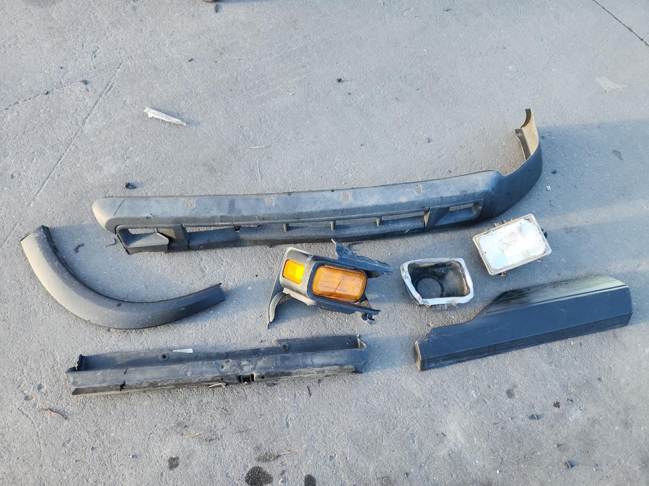 2013 Ford Econoline E150 Van VIN: 1FTNE1EW0DDA71983 Lot: 92921585