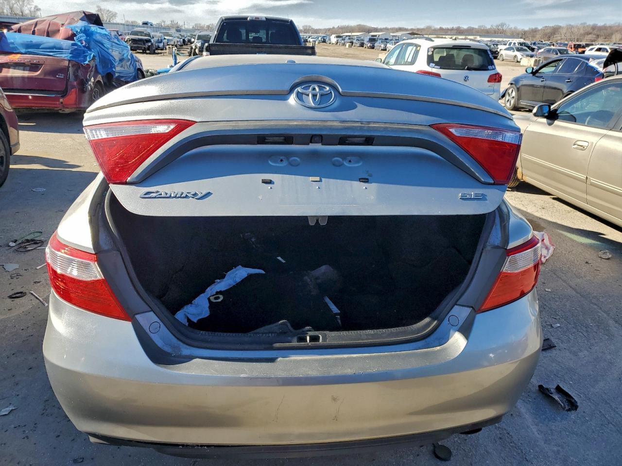 2016 Toyota Camry Le VIN: 4T1BF1FK9GU139905 Lot: 93553335