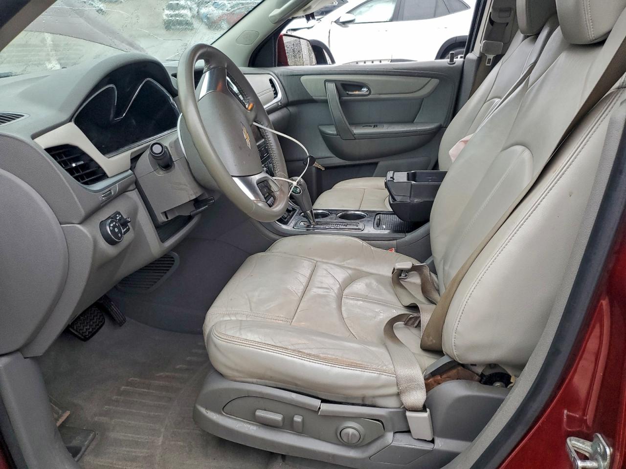 2016 Chevrolet Traverse Lt VIN: 1GNKVHKD3GJ332115 Lot: 94402995