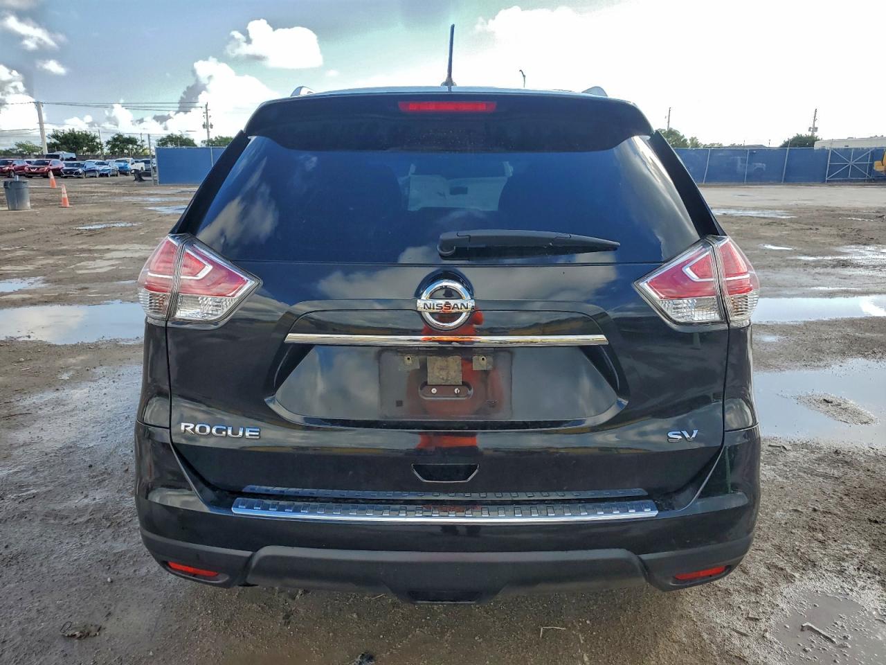 2016 Nissan Rogue S VIN: JN8AT2MT3GW028298 Lot: 94670295
