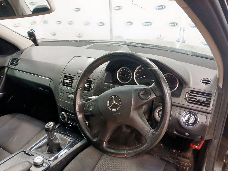 2009 MERCEDES-BENZ C CLASS C180K BLUEEFFICIENCY SE 4DR
