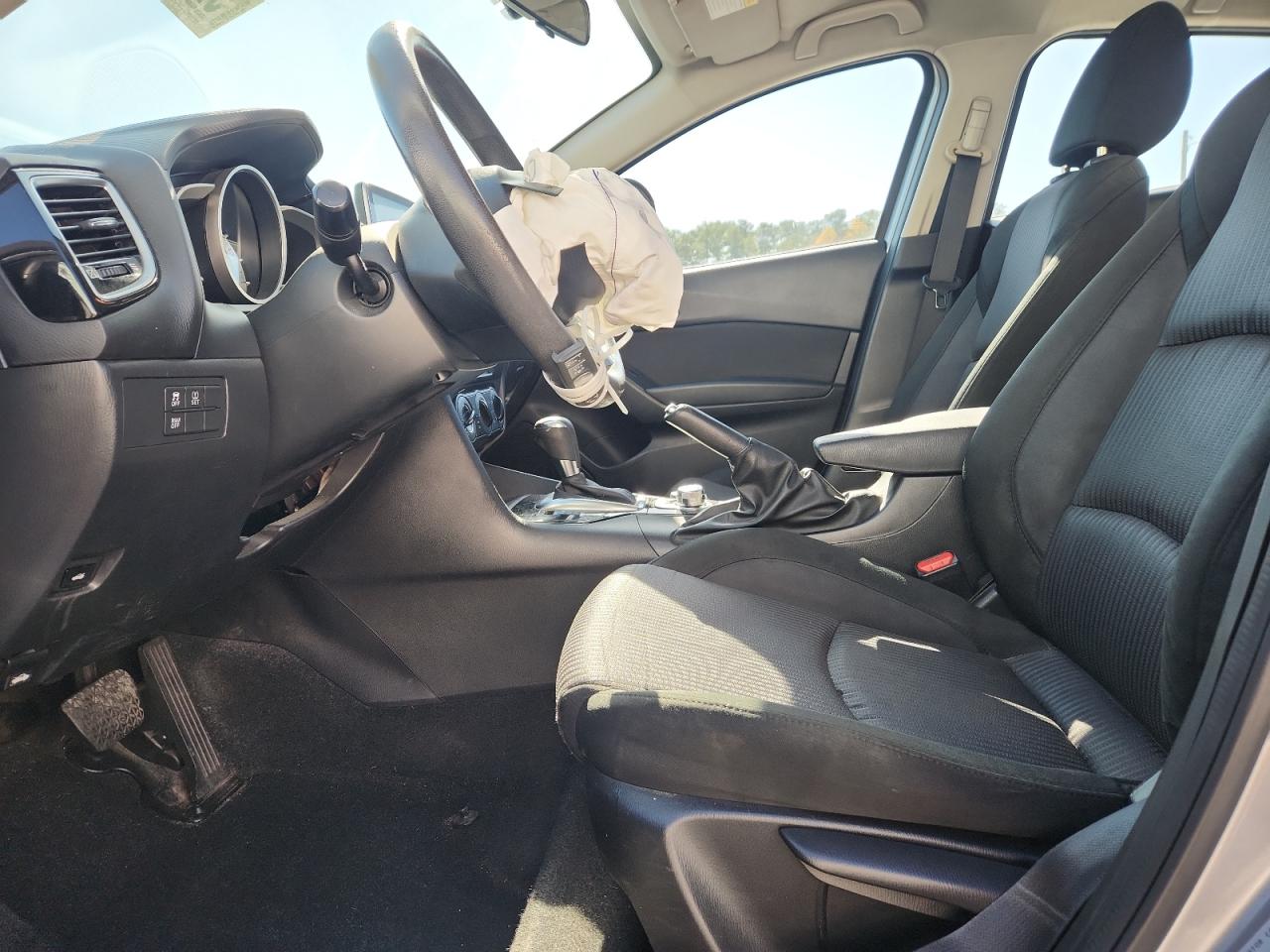 2016 Mazda 3 Sport VIN: JM1BM1U70G1332888 Lot: 92397175