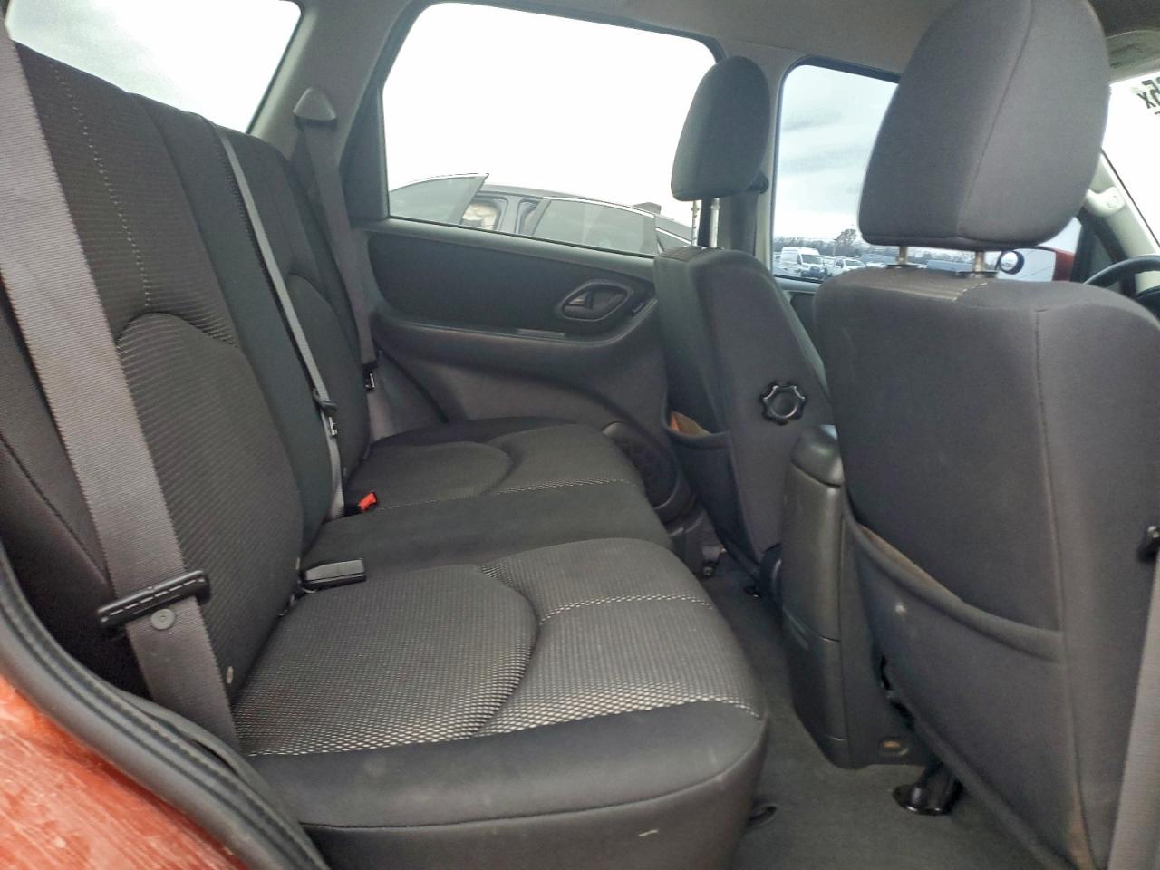 2005 Mazda Tribute S VIN: 4F2YZ94185KM07558 Lot: 93336465