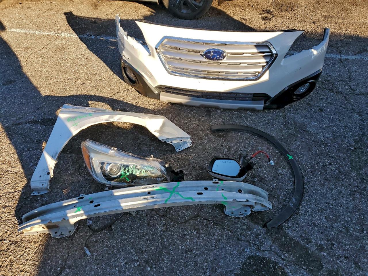 2017 Subaru Outback 2.5I Limited VIN: 4S4BSANC6H3431234 Lot: 94295595