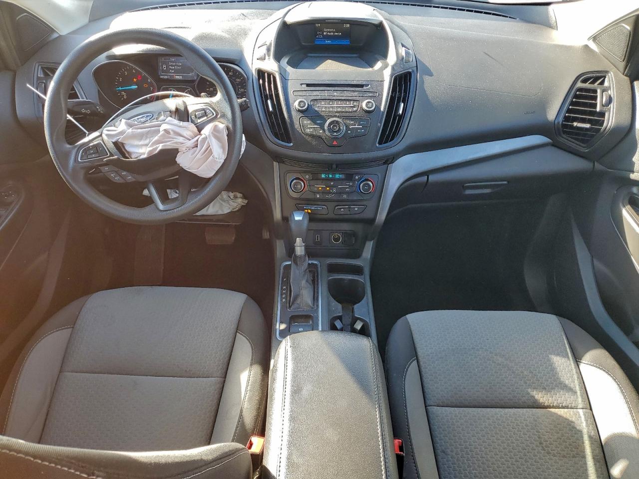 2017 Ford Escape Se VIN: 1FMCU0GD5HUE46154 Lot: 93879245