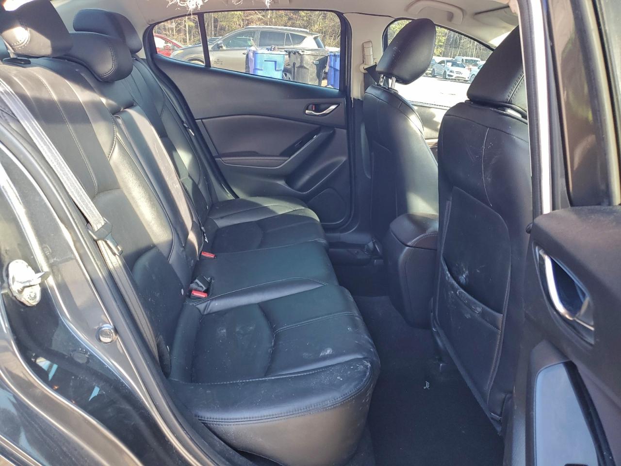 2018 Mazda 3 Touring VIN: 3MZBN1V37JM228043 Lot: 94362005